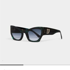 Luxury DSquared2 sunglasses BLACK  CATEYE